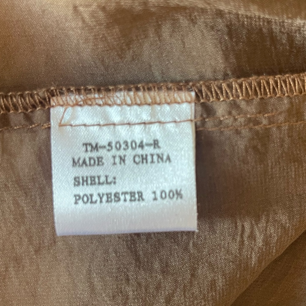 Ark & Co Gold Ruffle tank - Picture 3 of 8